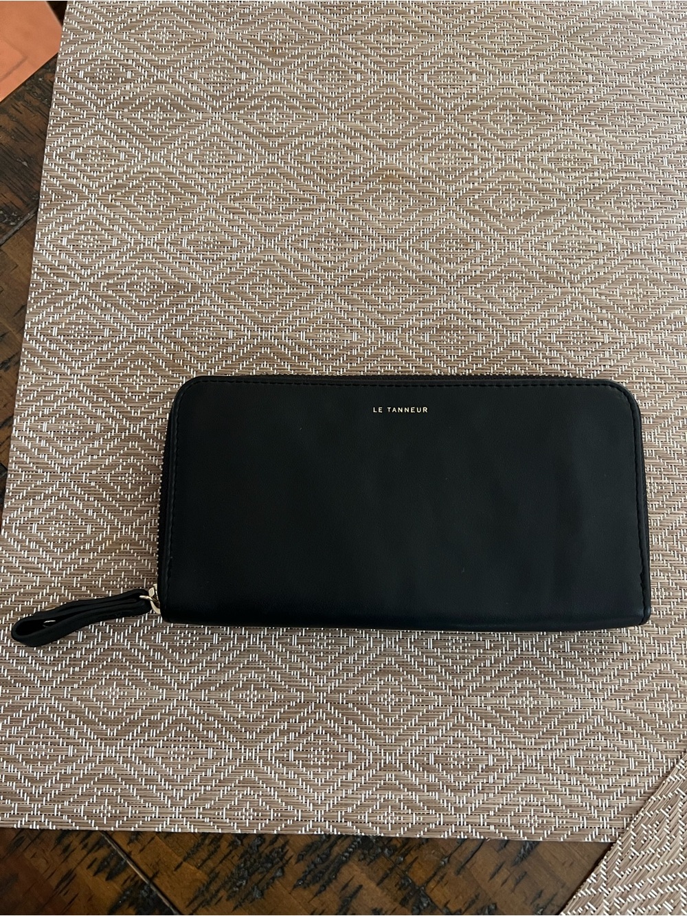 Le Tanneur Black Leather Zip Wallet